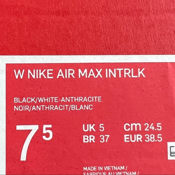 NWT Nike Air Max Intrlk Women’s Shoes - Picture 8 of 8
